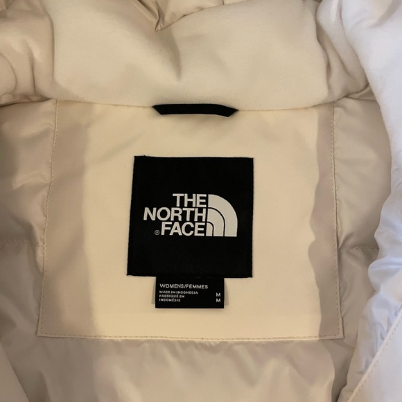 The North Face women’s Arctic Parka M in Gardenia White - Picture 4 of 8